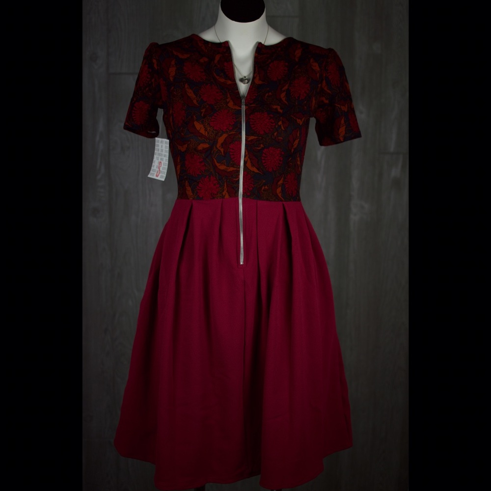 Lularoe Amelia small