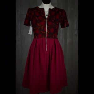 Lularoe Amelia small