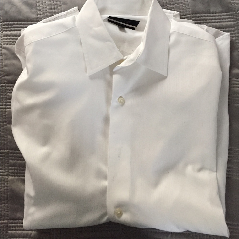 Men's Apartment 9 button down