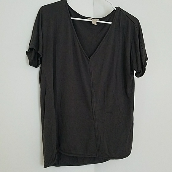 Banana Republic Tops - Banana Republic v neck