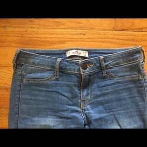 Hollister jean
