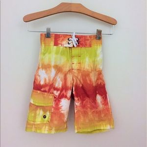 Gymboree boy swim trunk/boardshort.  Size 3