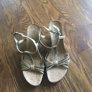 Kenneth Cole Gold, braided wedges