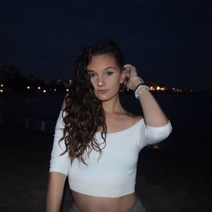 Meet your Posher, Victoria