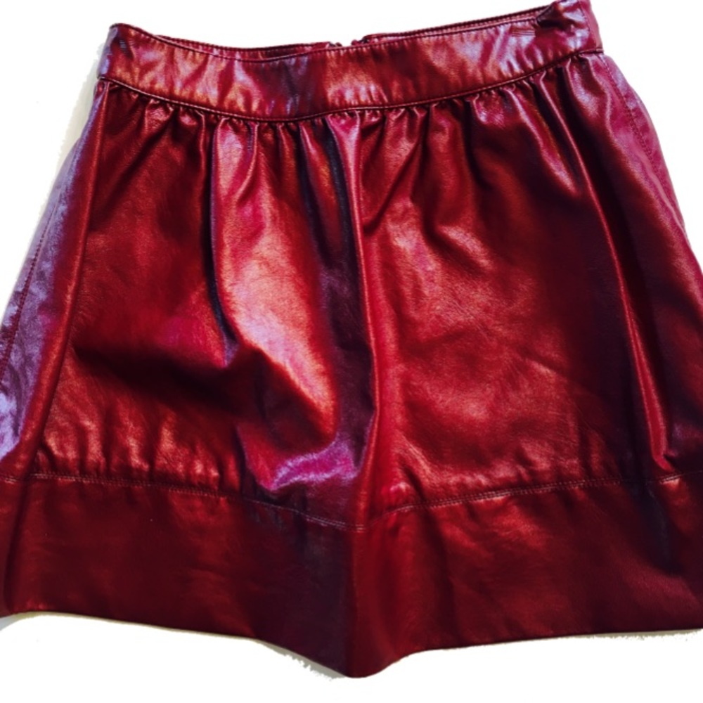 Cute mini skirt