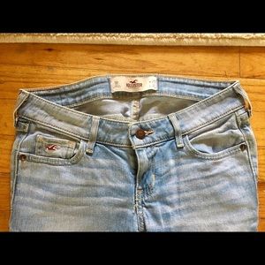 Light wash Hollister jeans