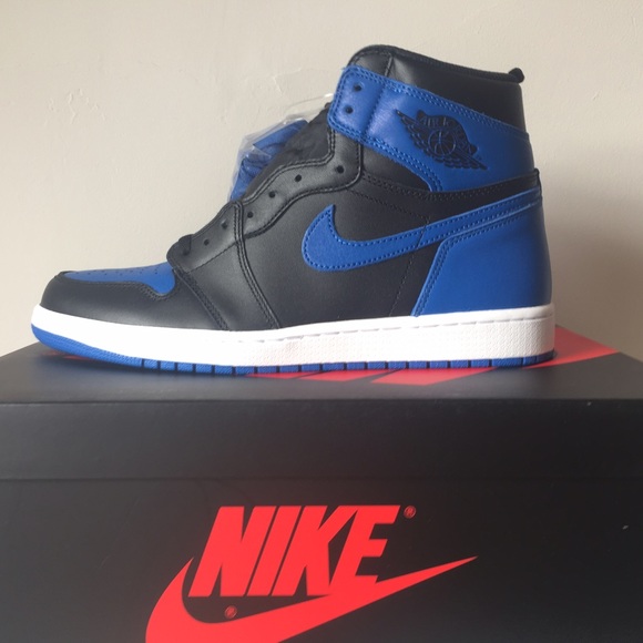 Air Jordan 1 Royal