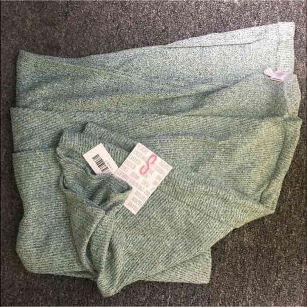 Mint green lularoe Lindsay cardigan sweater / wrap