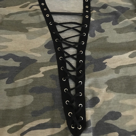 Camo Lace Up Dress. - Picture 2 of 3