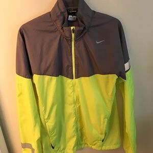 Nike wind breaker