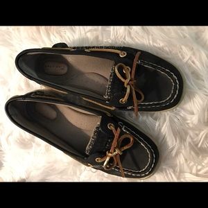Black sperrys