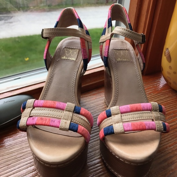 Ella Moss- Ryann Wedge Sandals - Picture 4 of 4