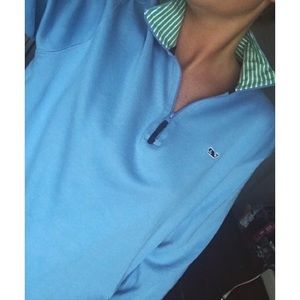 Vineyard Vines Quarter Zip!!