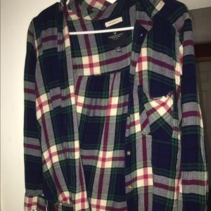 American Eagle button up
