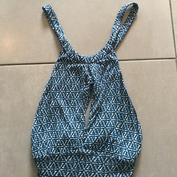 BNWT Urban Outfitter Romper - Picture 2 of 8