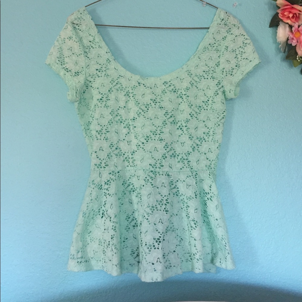 Peplum lace top!