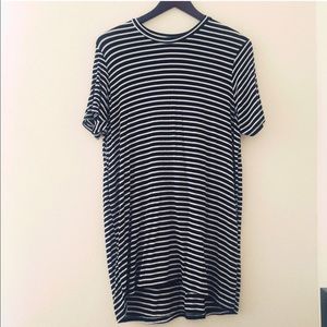 Brandy❤️Melville | T-Shirt Dress