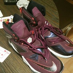 BRAND NEW LEBRONS #13 SIZE 9.5