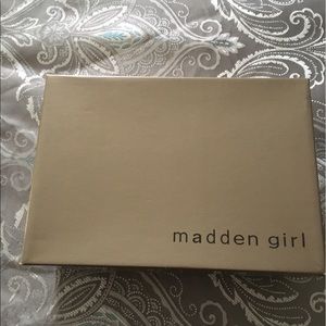 Wooden sandal with natural fabric/gold shimmer