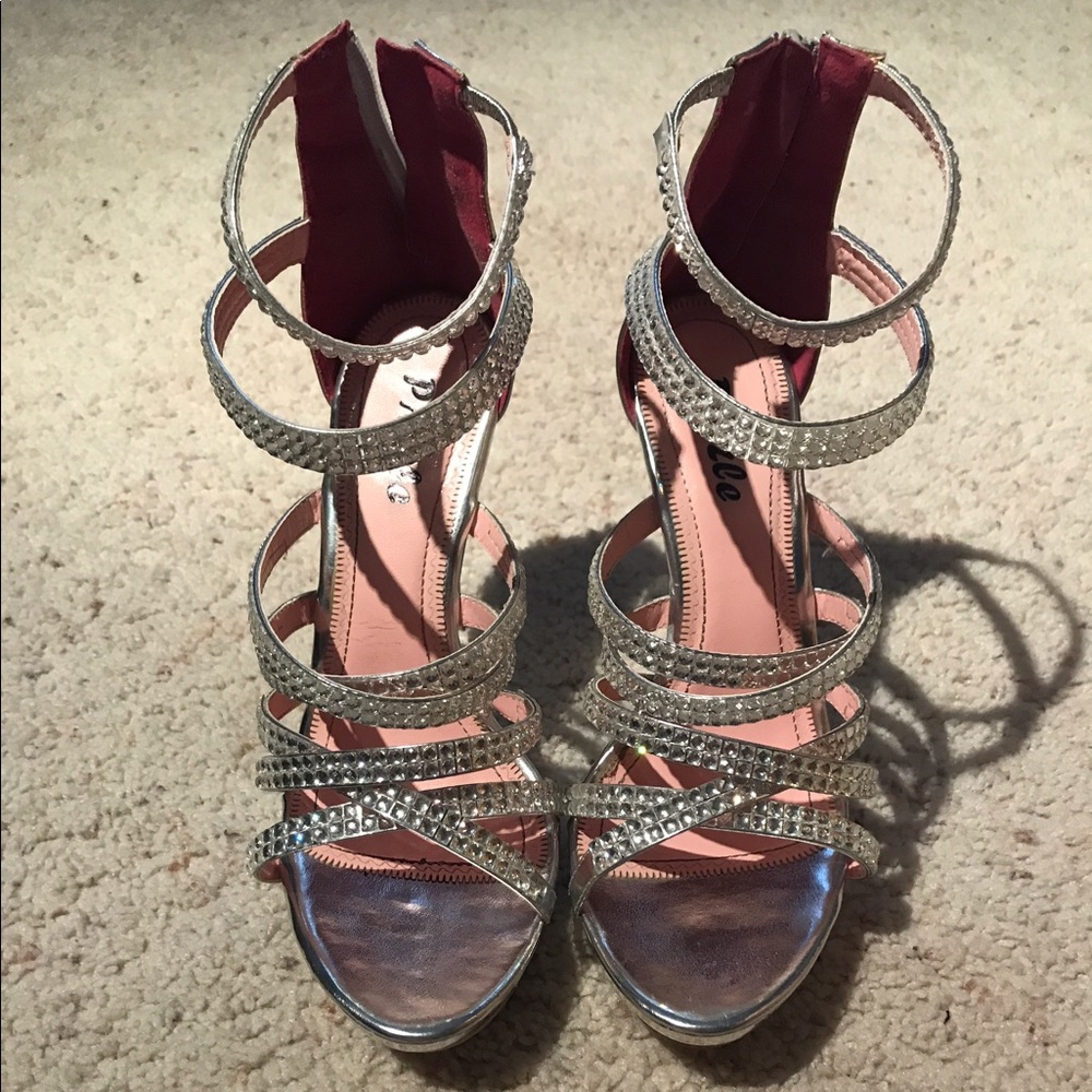 Pazzle Yassie Heels
