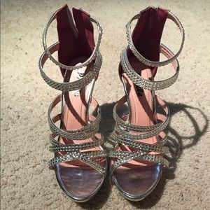 Pazzle Yassie Heels