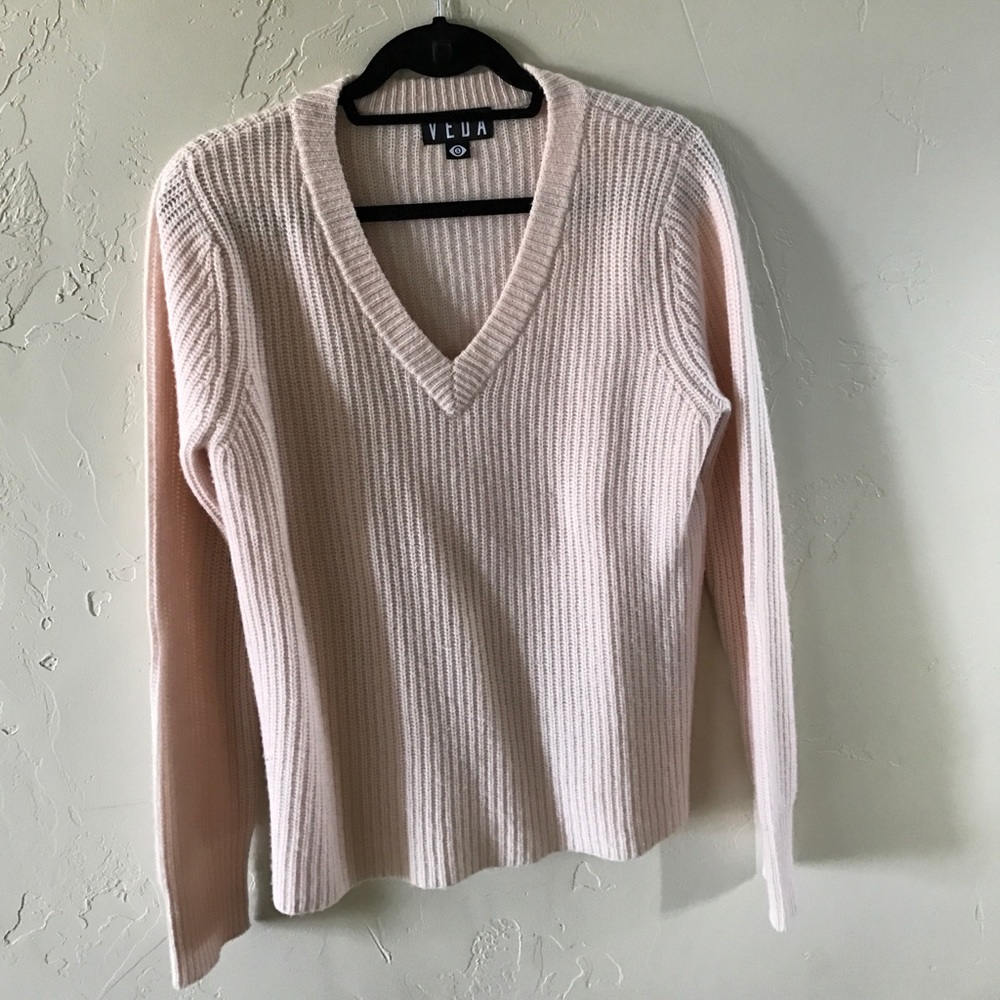 Pale pink Veda sweater