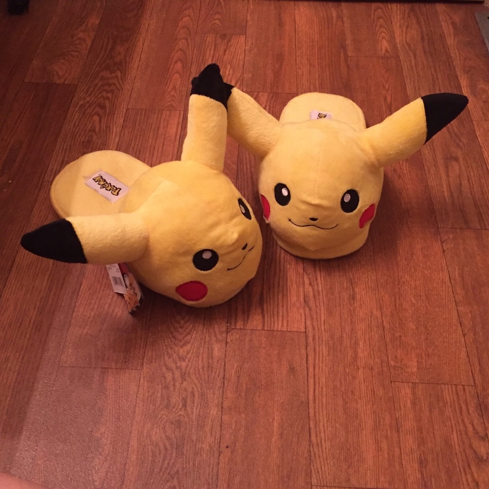 Pikachu Pokemon slippers