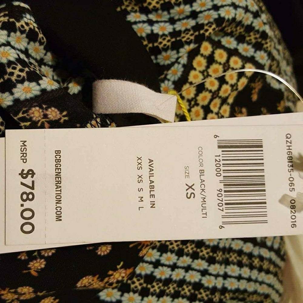 🌼New BCBGeneration A-line Daisies Print Dress - Picture 5 of 7