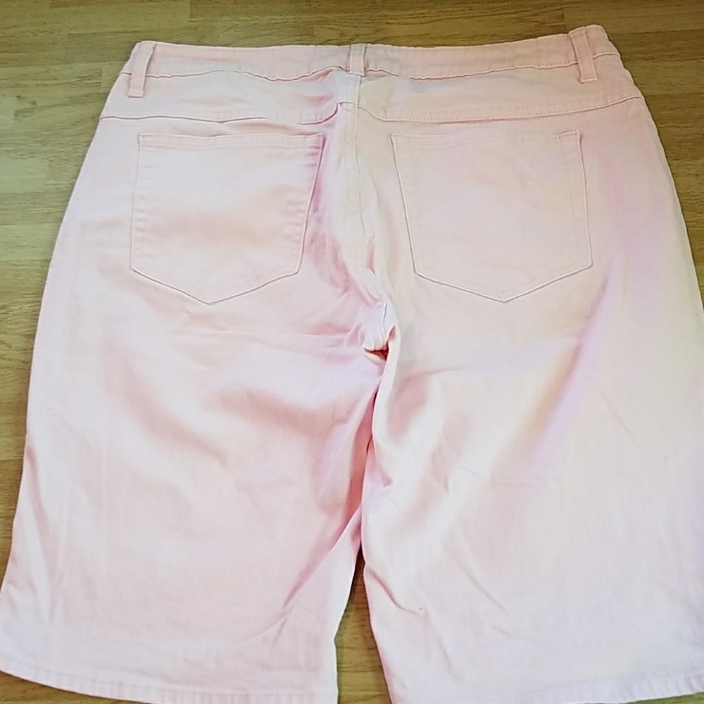 ♀Lee Riders Shorts♀ - Picture 2 of 4