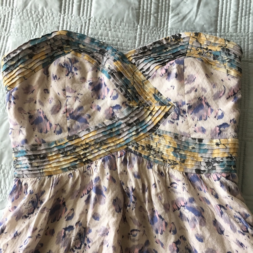 Flower strapless dress - Picture 2 of 4