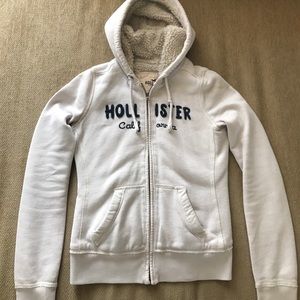 Hollister Zip up!