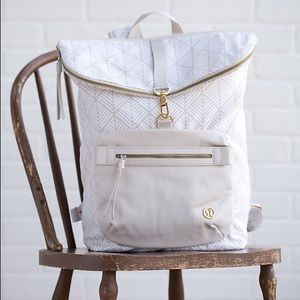 Lululemon Kickin' it backpack
