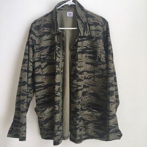 OBEY CAMO JACKET