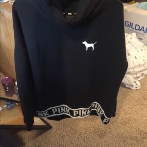 VS Crewneck