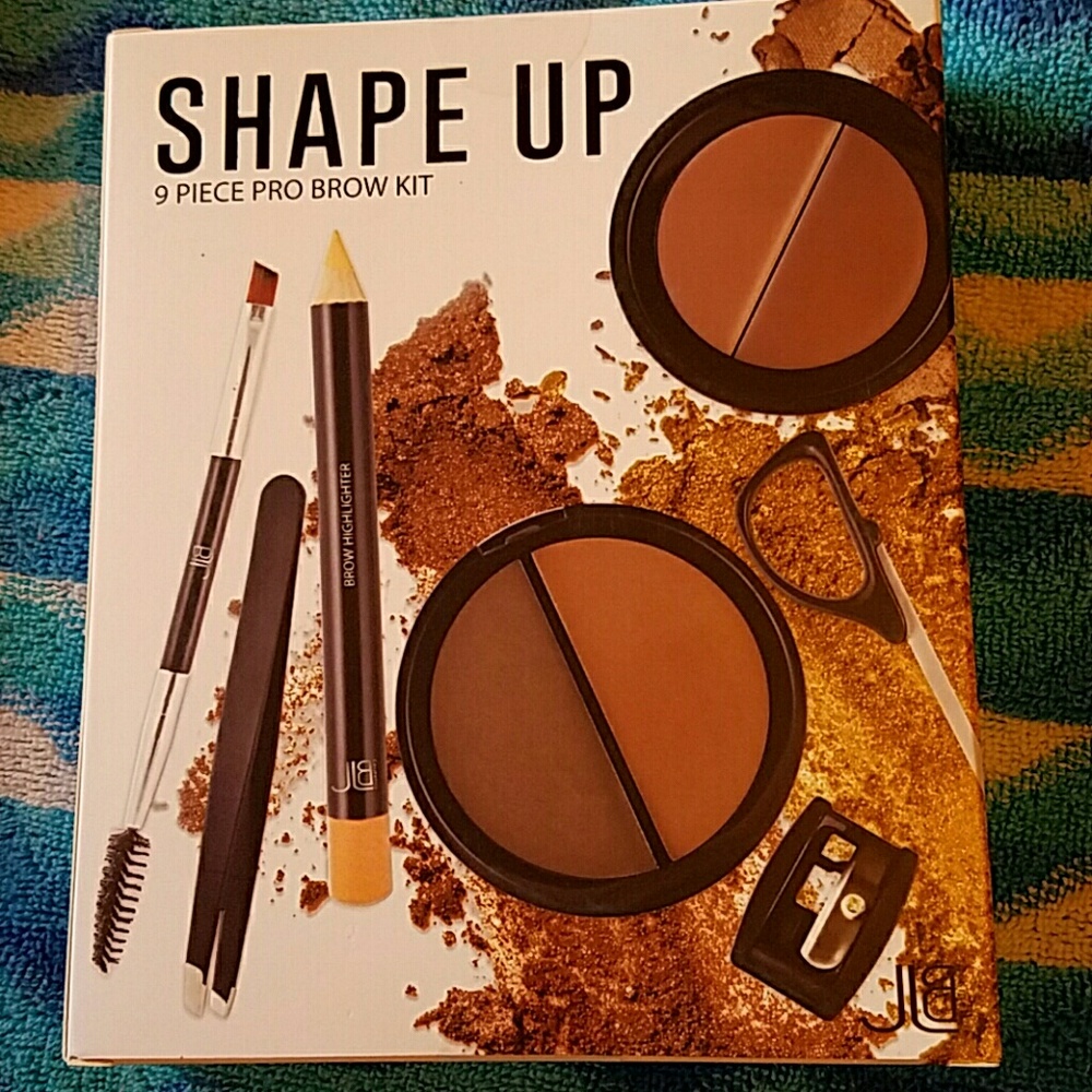 9 piece pro brow kit