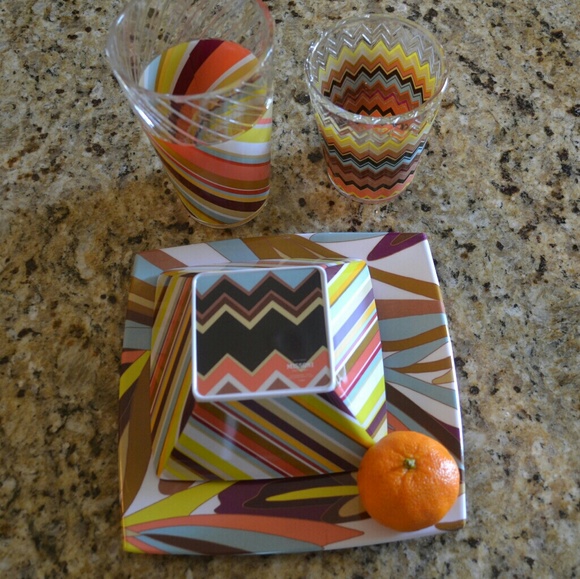 Missoni Dinnerware -  Service for 8 - Picture 2 of 7