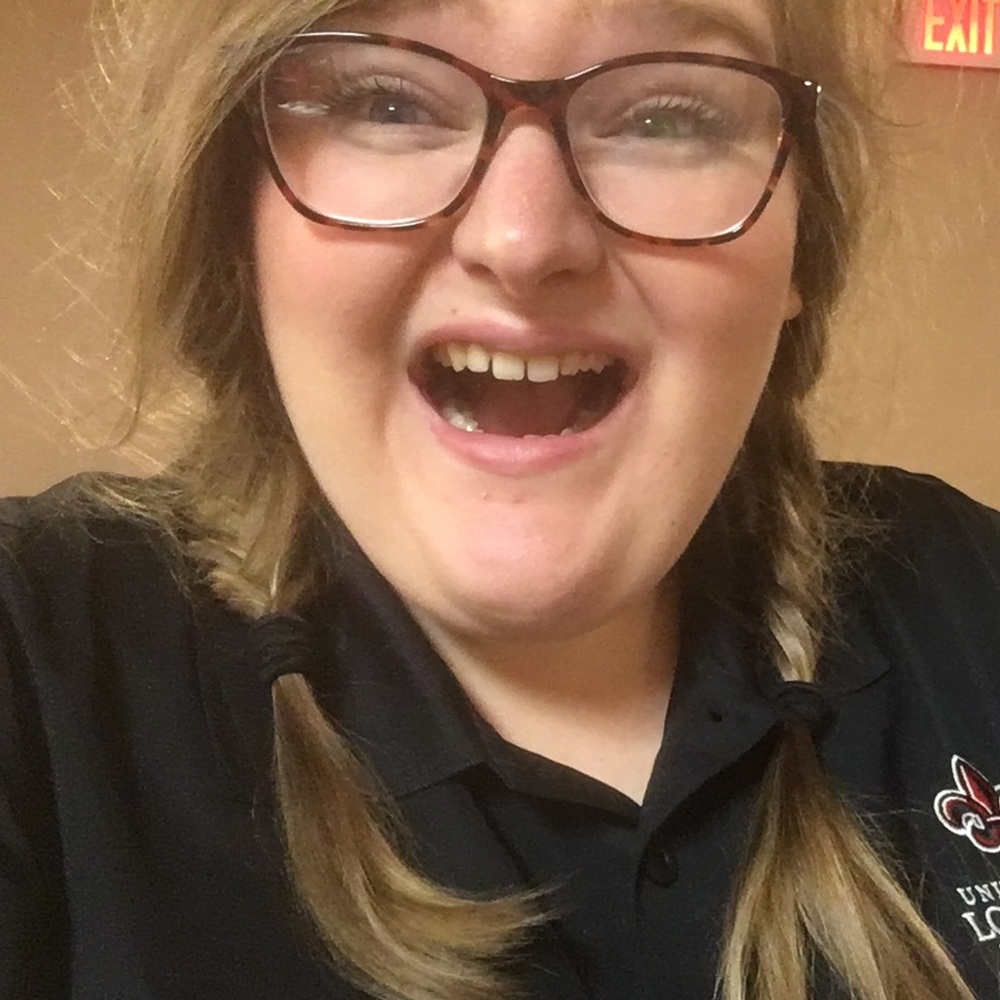 Meet your Posher, Marisa