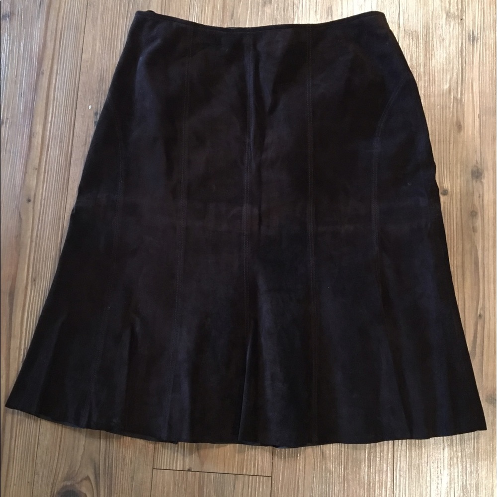 Suede skirt.
