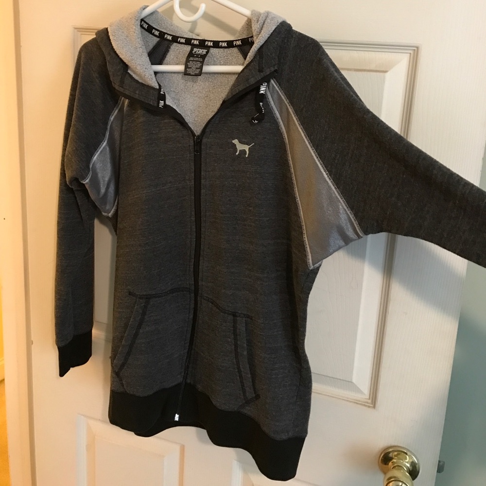 VS Pink sweatshirt