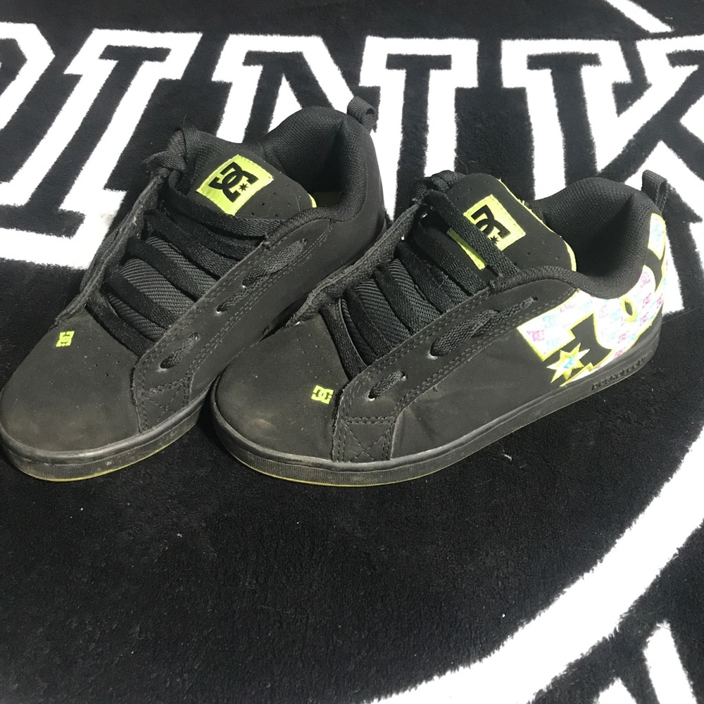 D.C. Skate shoe