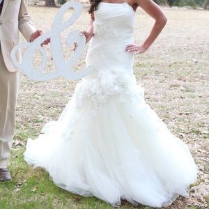 Enzoani Gali Wedding Dress