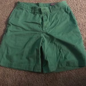 Vineyard Vines club short