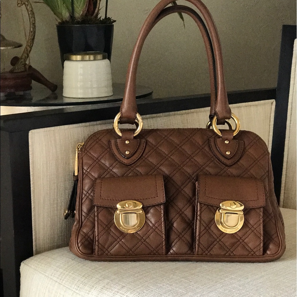 Marc Jacobs brown leather purse