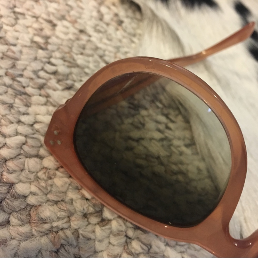 SOLD Celine Audrey Milky Pink Acetate Sunglasses - Picture 5 of 8