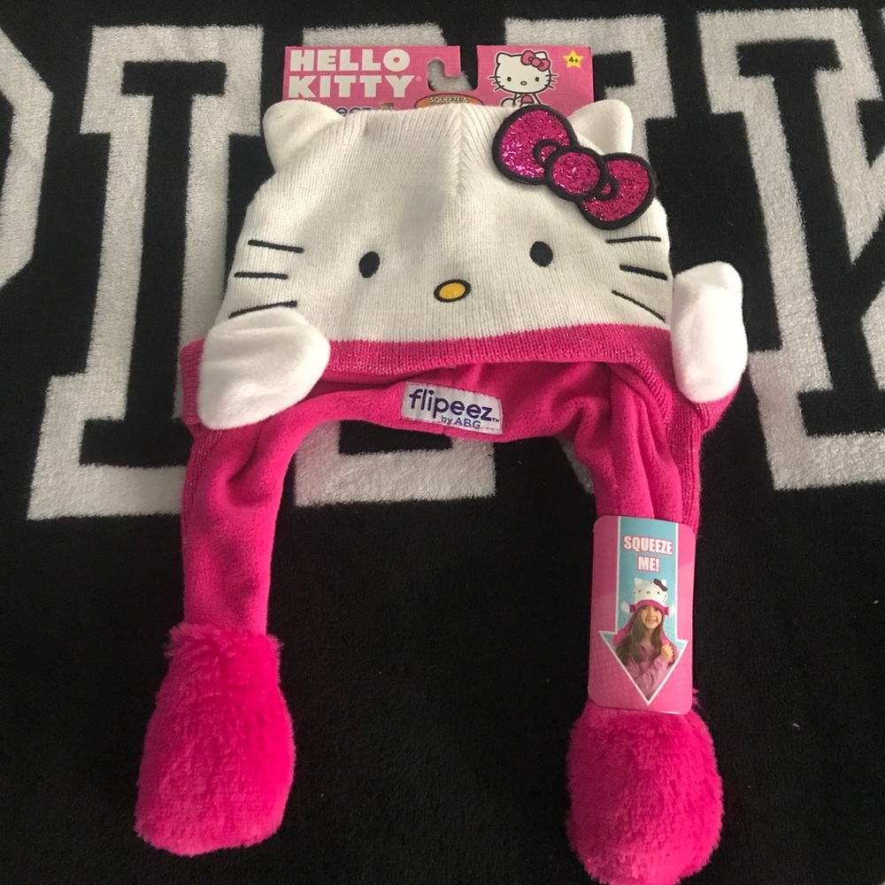 Hello kitty flipeez hat