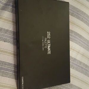 Coastal scents 252 ultimate palette