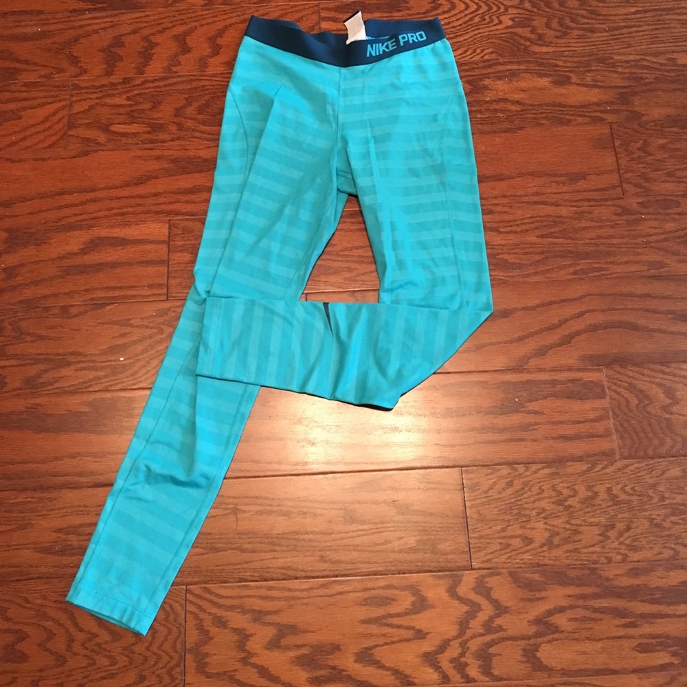 Nike pro running pants