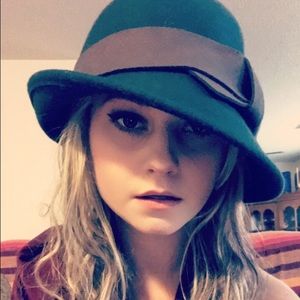 Jessica Simpson vintage hat