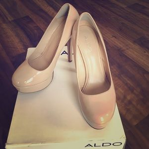 ALDO Capecoral pumps in natural