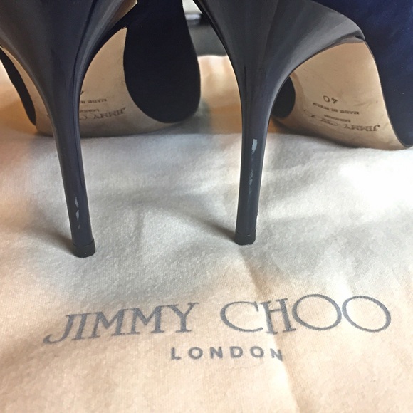 Jimmy Choo Agnes Suede Pumps - Picture 3 of 5